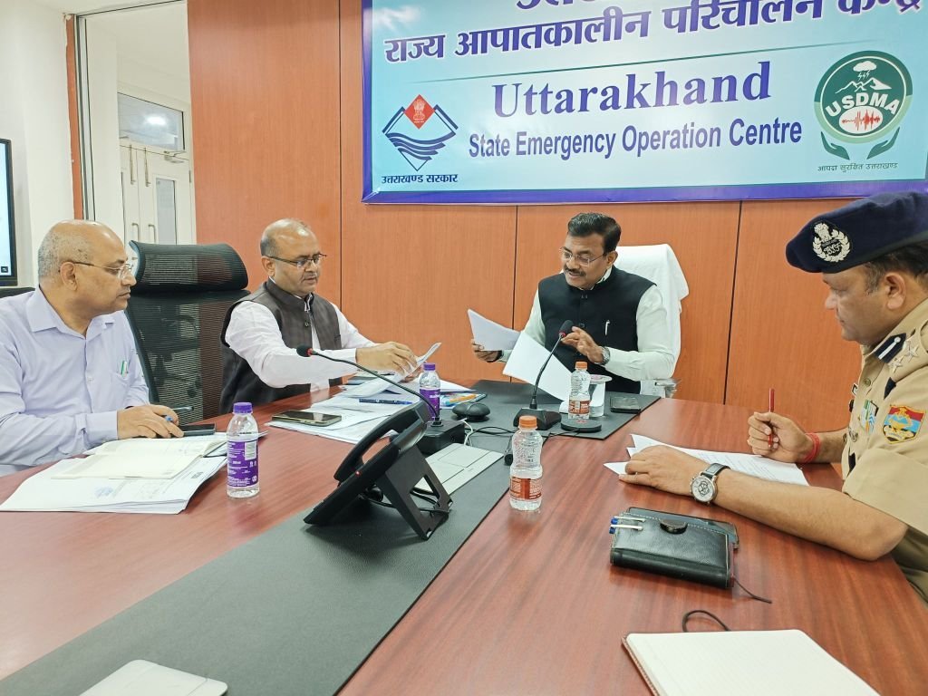 हिमाचल में आपदा प्रबंधन का अध्ययन करेगा यूएसडीएमए का विशेषज्ञ दल, मुख्य सचिव आनंद बर्द्धन ने दिए निर्देश
